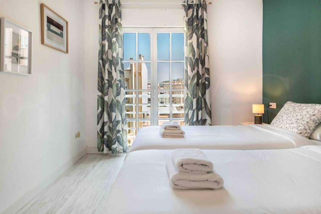 Spacious & Authentic Apartment By Rems Malaga Exterior photo